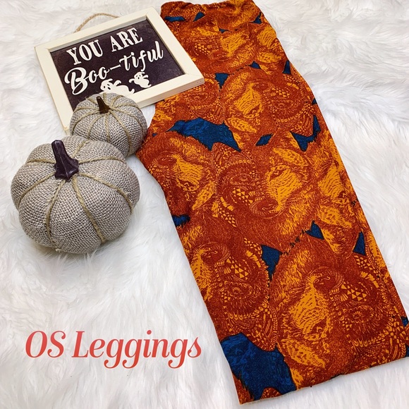 LuLaRoe Pants - LLR OS Vintage Wolf Leggings BNWT LuLaRoe Pants - LLR OS Vintage Wolf Leggings BNWT